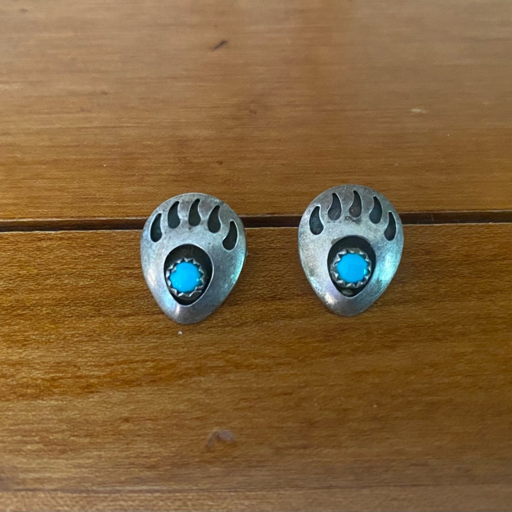 Native American Sterling Silver Turquoise Bear Paw Post Earrings